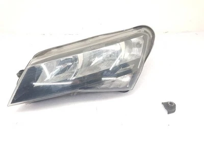2015-2024 MK3 SKODA SUPERB HEADLIGHT LH PASSENGER SIDE 3V2941015  - Image 1 of 4