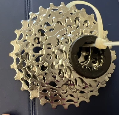 Cassette SRAM PG-1030 10 velocidades, 11-28t, plateado. Foto 1 de 4