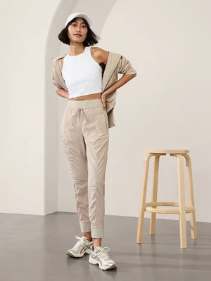 Pantalones de chándal Attitude tiro medio beige abulón ligeros Attitude 12 (L GRANDE) Foto 1 de 4