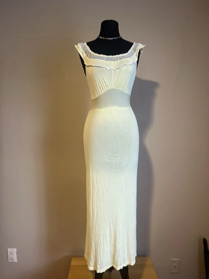 Camisón largo con volantes tricot amarillo años 50 Buttercup XS pequeño 34 de colección Foto 1 de 4