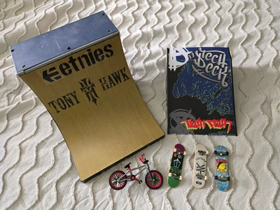 Lote de 6 tablas y rampas TECH DECK Tony Hawk KRKD Zoo York Mark Baines Foto 1 de 2
