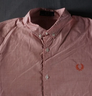 Camisa Fred Perry Para Hombre 38” Rosa Micro Rayas Manga Larga Botón Delantero M6180 Foto 1 de 4