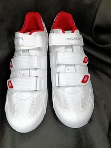 CYCLINGDEAL SH-CD-R02-45 ADULT  SHOES US size 10.5, UK size 9.5,  EU size 44 - Picture 1 of 23