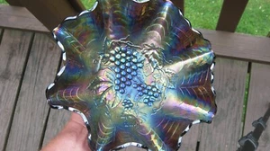 Imperial Grape Purple Carnival Glass Large Ruffled Bowl Nice !!! - Imagen 1 de 5