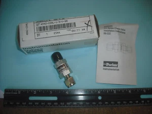 PARKER Inline Check Valve 4M4Z-CO4L-1/3-V-SS CPI  316SS 1/4" Compression x MNPT - Picture 1 of 5