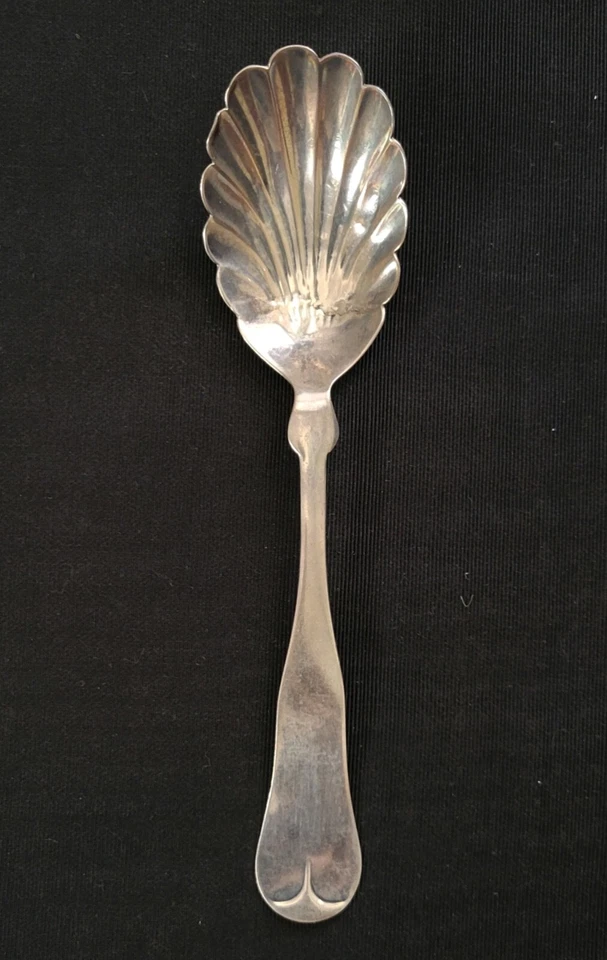 W.B. STUDLEY 1840"s American Fiddle Back Sterling Silver Sugar Shell Spoon - Image 1 of 4