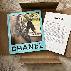 Chanel Spring - Summer 2022 Ready To Wear Collection Book