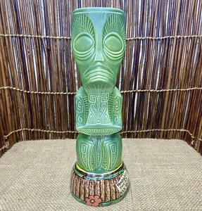 Taza Traders Vic’s Atahi A Kai Now We Eat Tiki Reesenik TV Ron Verde 1ª Edición - Imagen 1 de 13