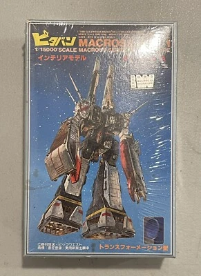New Sealed Nichimo Pitaban Series 1:15000 Transformation Macross SDF-1 Model Kit - Image 1 of 4