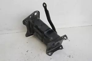 Mercedes Benz ML63 AMG 2008 W164 Front Reinforcement Bar Bracket RHS J147 - Picture 1 of 3