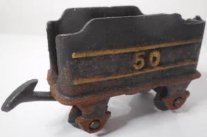 Gusseisen Zug Kohle Tenderwagen & Anhängerkupplung Haken #50 schwarz Goldrand 4 1/2" x 1 5/8" - Bild 1 von 12