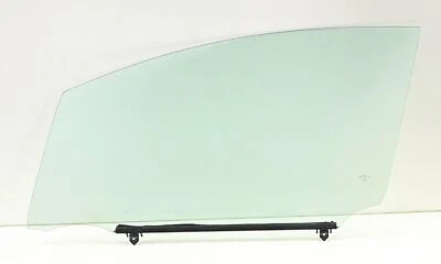 Puerta delantera lado conductor/izquierda ventana vidrio LAMI. Toyota Prius/Prime 2016-2022 Foto 1 de 4