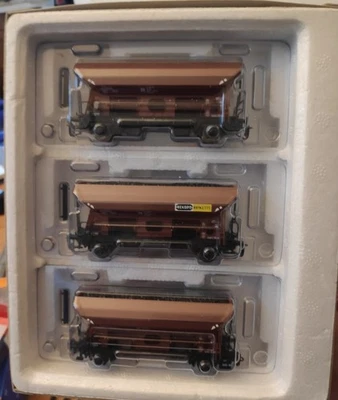 Tillig Schüttgutwagenset DR Ep. III/IV NEU + OVP - Bild 1 von 4