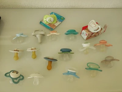 Schnuller Sammlung, gebraucht, Baby -Kleinkind Bibs - Bild 1 von 4