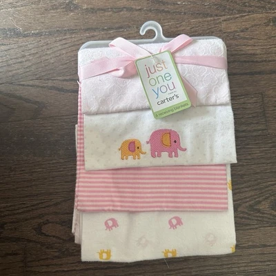 NUEVO Paquete de 4 Mantas de Recepción Carters Rosa Blanco Algodón Elefantes Corazones 30" Nuevo en Paquete Foto 1 de 4