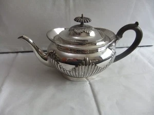 Vintage Elkington versilberte Gadrooned Teekanne um 1948 - Bild 1 von 10
