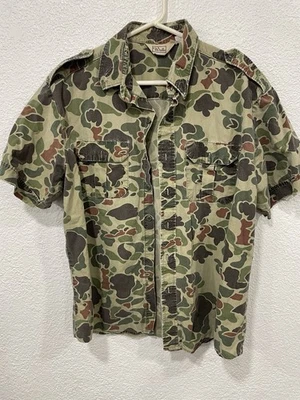 Camisa De Colección WALLS Para Hombre Pato Camuflada Dos Bolsillos Manga Corta Talla Mediana Hecha en EE. UU. Foto 1 de 4