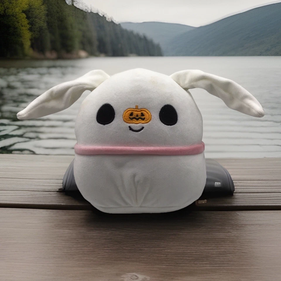 Disney Squishmallows Zero Ghost 6.5" Pesadilla antes de Navidad Foto 1 de 4
