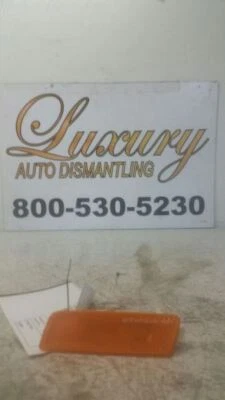 2005 2009 Volkswagen Jetta - Luz indicadora frontal esquerda - 1K5945071A - Imagem 1 de 4