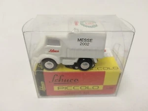 Schuco Piccolo UNIMOG 401 PROMOTIONAL TOY FAIR NÜRNBERG MESSE 2002 1/90 - Bild 1 von 1