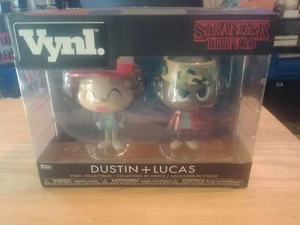 STRANGER THINGS DUSTIN & LUCAS MISB - Picture 1 of 3