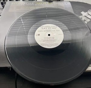 Keyshia Cole & Lil' Kim - Let It Go OG 2007 Press 12" PROMO in OG Cover VG+/VG+ - Bild 1 von 2