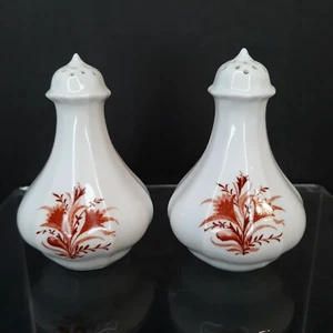 1960s Royal Crown Derby Salt & Pepper Shakers RED FESTIVAL Bone China Vintage - Picture 1 of 8