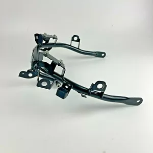 DUCATI MULTISTRADA 620 2005 2006 2007 FRONT HEADLIGHT FAIRING COWL BRACKET STAY - Picture 1 of 5