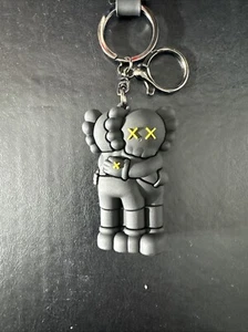 3D Keychain (Hugging)  Figure Keyring ✅ SAME DAY SHIPPING - Picture 1 of 1