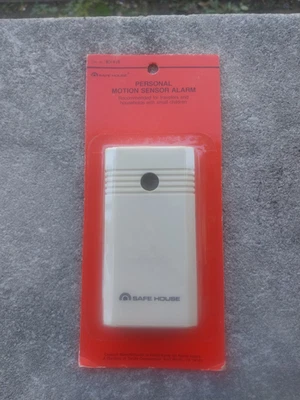 Radio Shack vintage personal motion sensor alarm Safe House (49-419) - Image 1 of 2
