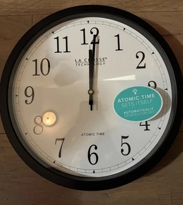 14 In. L X 14 In. W Indoor Modern Analog Atomic Wall Clock Glass/Plastic Black - Image 1 of 4