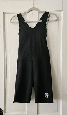 Body activo de competición Nautica para mujer talla mediana, espalda entrecruzada Foto 1 de 4