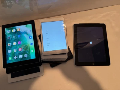 Lot iPad 10 units  A1458 A3377 A1489 A1432 A1599  unlocked - no returns - Image 1 of 4