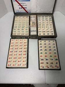 Set piastrelle bambù Mahjong metà secolo nuovo vintage completo con bastoncini da scommessa, dadi - Foto 1 di 7