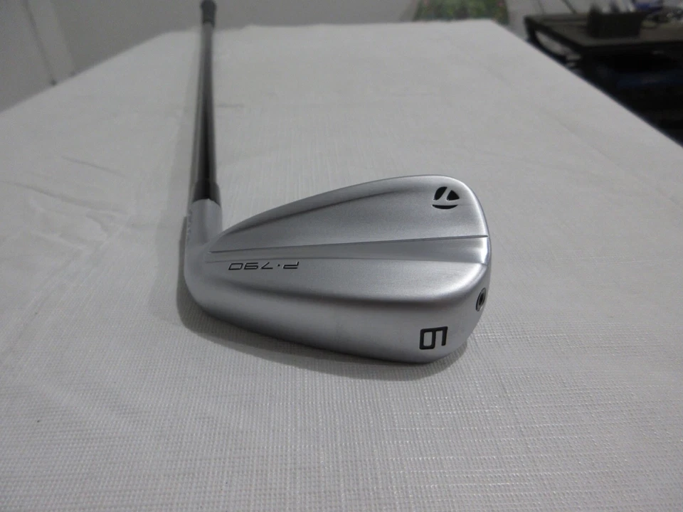 TaylorMade P790 23 9-iron - 40* - MMT 75 Stiff Graphite - NEW - Image 1 of 4