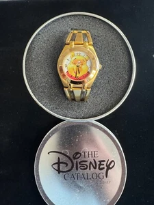 Vtg Disney Winnie The Pooh Disney Catalog Gold Tone Watch Works Needs Battery - Picture 1 of 5