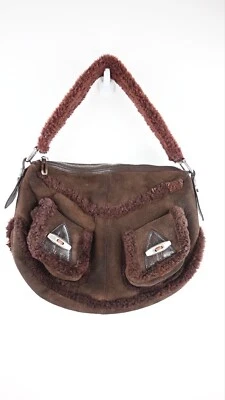 Marc Jacobs shearling shoulder bag in chocolate - Bild 1 von 4
