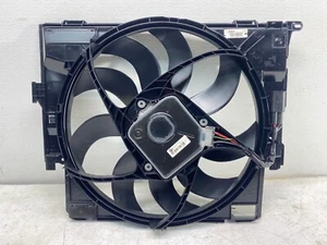 14-19 BMW F34 328 335 GT Engine Radiator Cooling Fan Shroud Assembly 600W OEM✅ - Picture 1 of 12