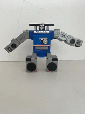 RARE Vintage 1984 AM Radio Robot Transformer Tai Fong Boom Box Untested - Image 1 of 4