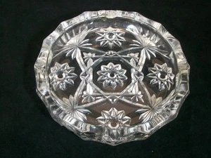 VTG Retro Clear Anchor Hocking Heavy Cut Glass Prescut Ashtray, Circa 1960 EUC - Picture 1 of 1