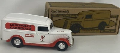 UL Louisville Cardinals Baloncesto 1936 Ford Panel Van 1997 Ertl Diecast Bank Foto 1 de 4