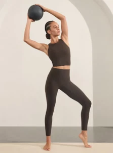 ATHLETA Salutation Stash Pocket High Rise 7/8 Tight | Tartufo XSmall #531321 NUOVO - Foto 1 di 3