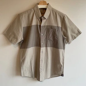 Volcom Mens Classic Fit Short Sleeve Button Up Shirt Tan Gray Stripe Medium - Picture 1 of 8