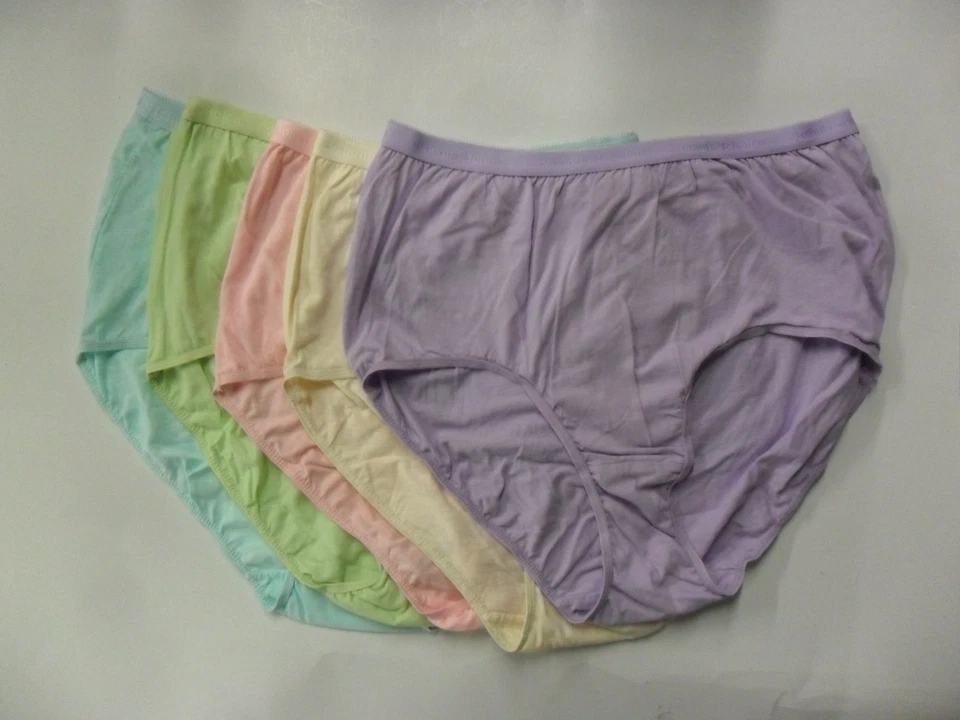 NWOT Assorted Comfort Choice 5 Pair Pack Cotton Brief Panties Size 15 - Image 1 of 1