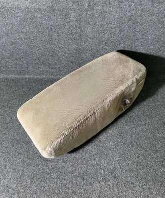 95-97 Chevrolet S10 GMC Sonoma Bench Seat Fold Down Armrest Cushion Pad Brown - Image 1 of 4