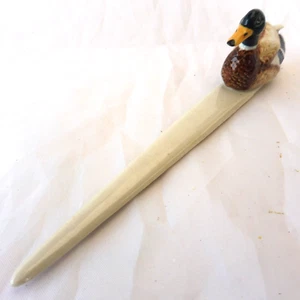 KLIMA L565 OUVRE LETTRE COUPE PAPIER MINIATURE PORCELAINE CANARD 15 cm de long - Foto 1 di 3