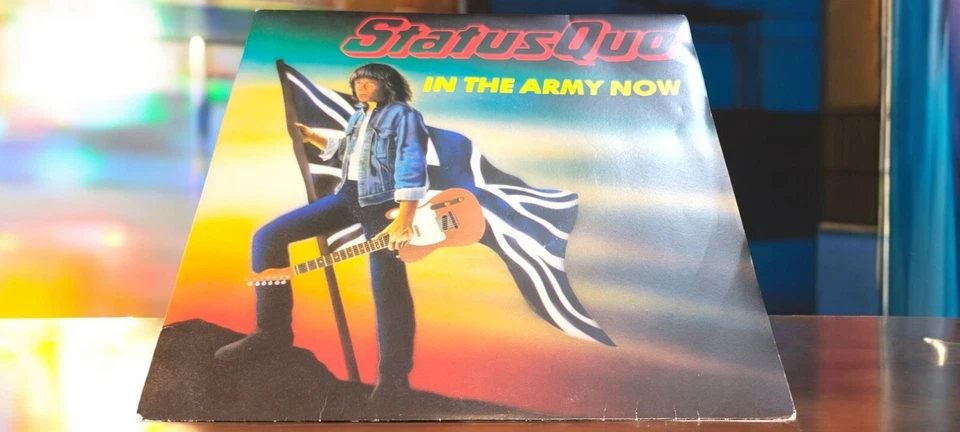 45 Tours Vinyle Status Quo 🧡 In the army now  1986 France - Photo 1/2