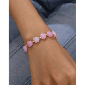Girls Heart Stretch Beaded Bracelet - Picture 1 of 3