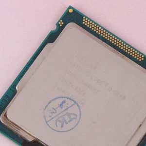 New Original CPU Integrated Display Desktop I3 3220 3240 3245T Pin Scattered - Picture 1 of 12