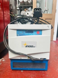 Exide HP48T100S Caricabatterie per carrello elevatore 48V 100A - 3 fasi 400V - PER RICAMBI - Foto 1 di 2